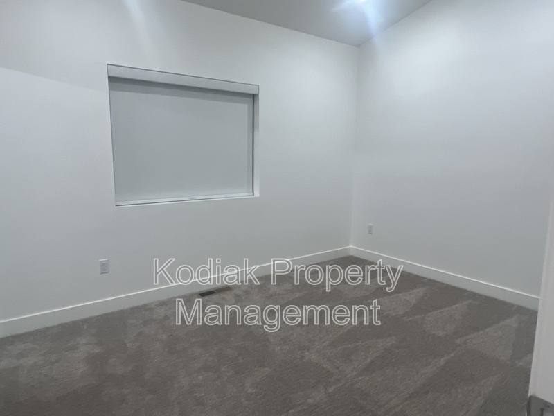 Townhouse for rent at 765 N 400 W #204, Salt Lake City, UT 84103