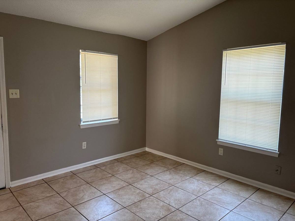 House for rent at 3509 Arnold Rd, Memphis, TN 38118