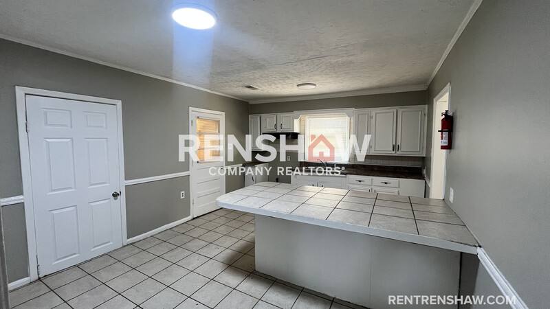 House for rent at 4011 Victor Dr, Memphis, TN 38122