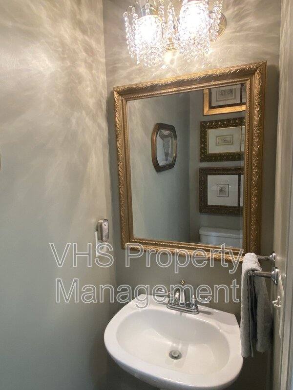 House for rent at 2055 Freeman Dr, Amissville, VA 20106