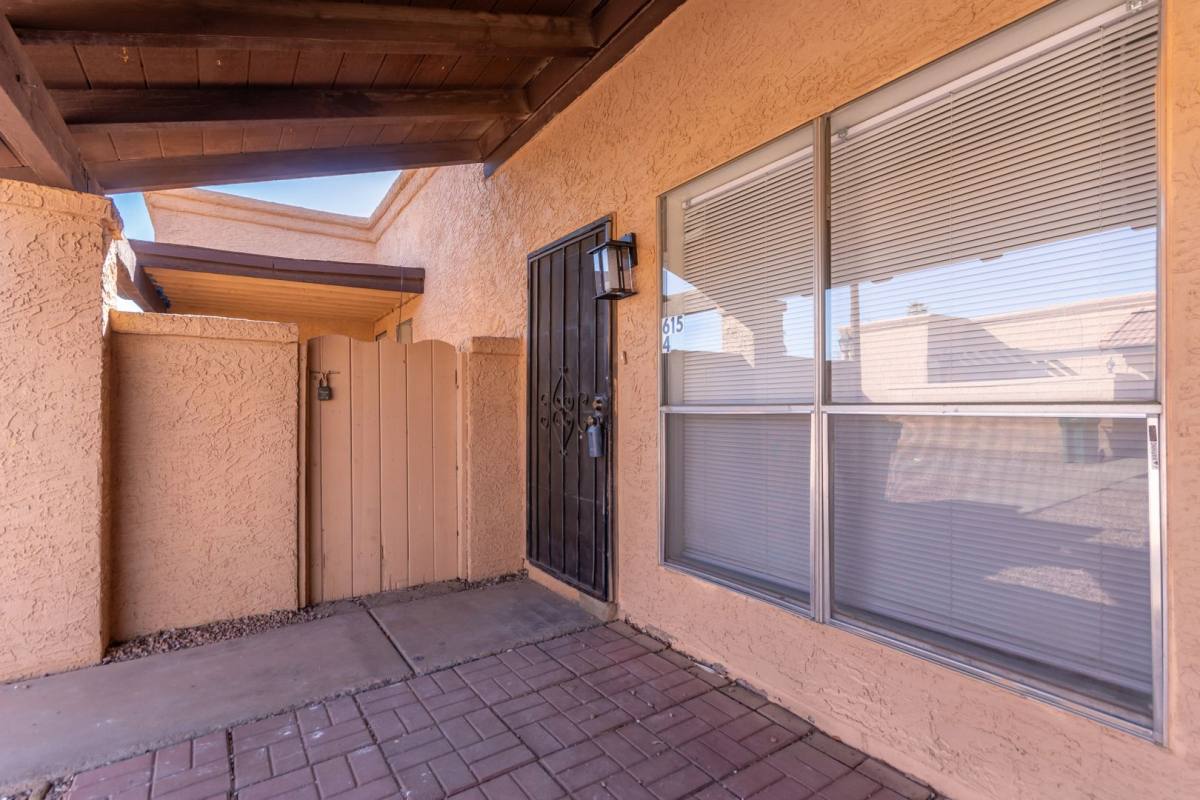 Apartment for rent at 615 N Arrowhead Dr, Chandler, AZ 85224