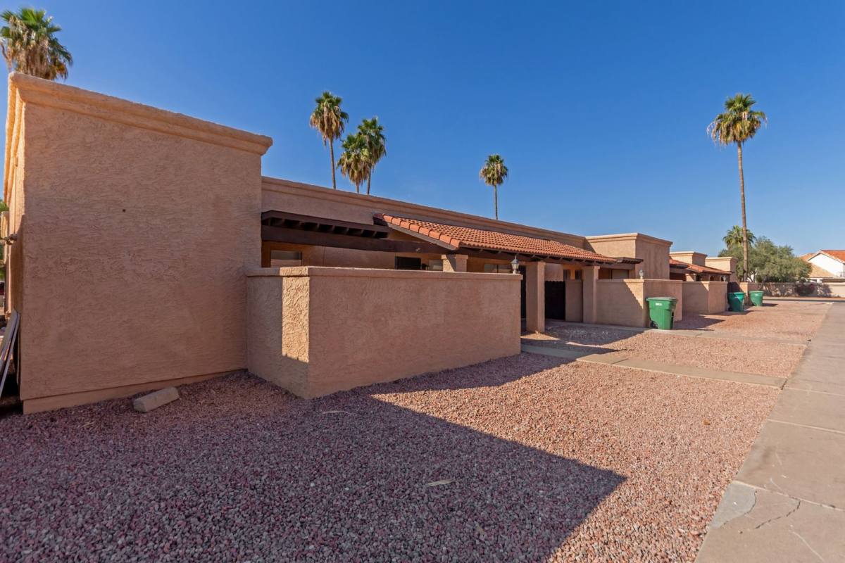 Apartment for rent at 615 N Arrowhead Dr, Chandler, AZ 85224