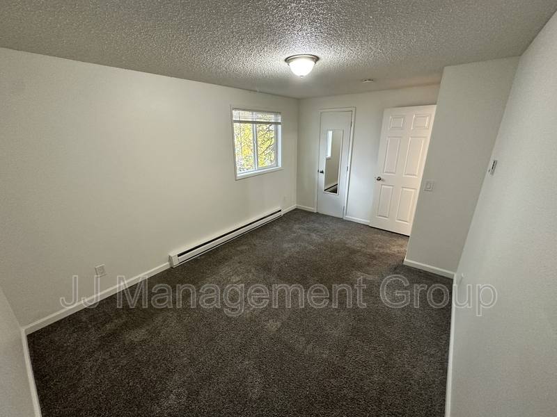 Apartment for rent at 226 E 7th Ave #1, Spokane, WA 99202