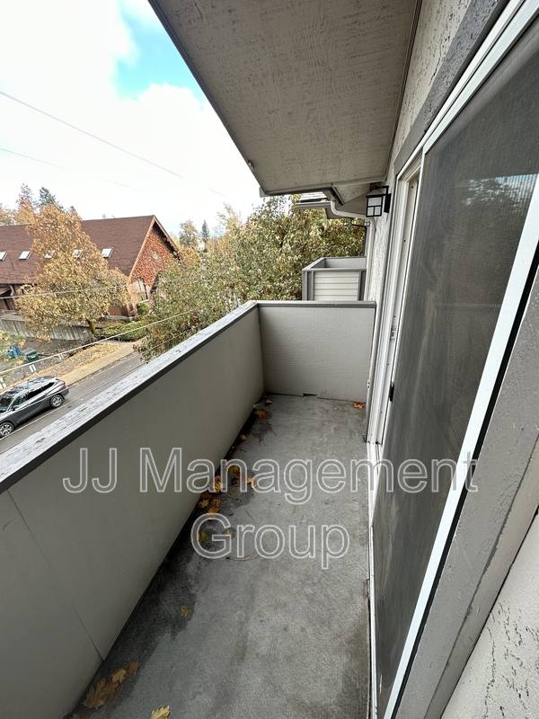 Apartment for rent at 226 E 7th Ave #1, Spokane, WA 99202