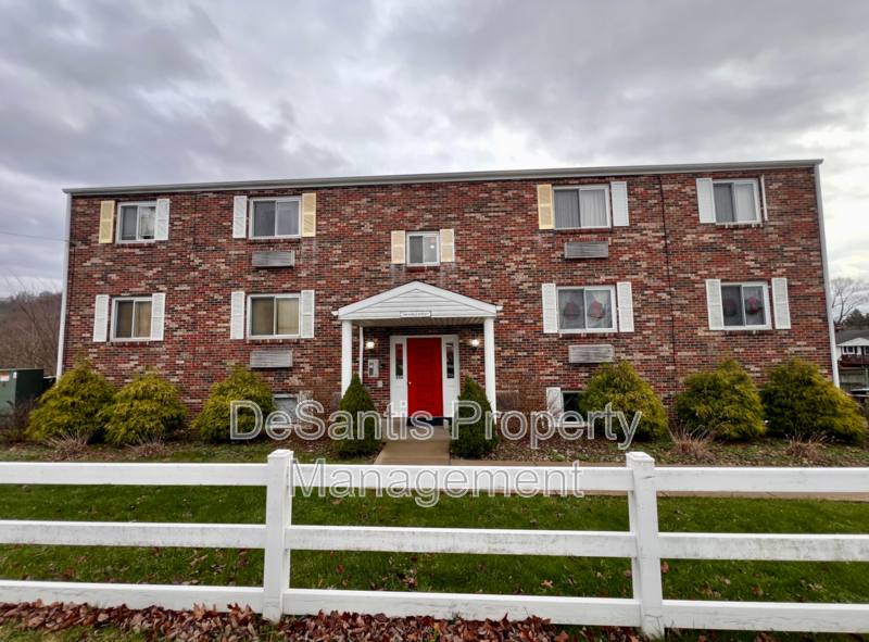 Apartment for rent at 946 Carle St #1, Baden, PA 15005