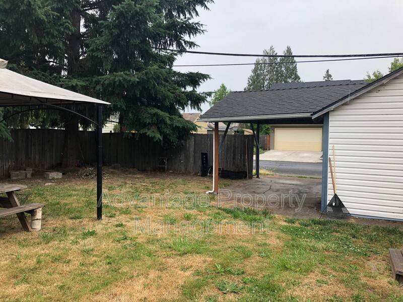 444 NW 17th St #444 1 2, Corvallis, OR 97330 - Apartment for Rent - Image 9