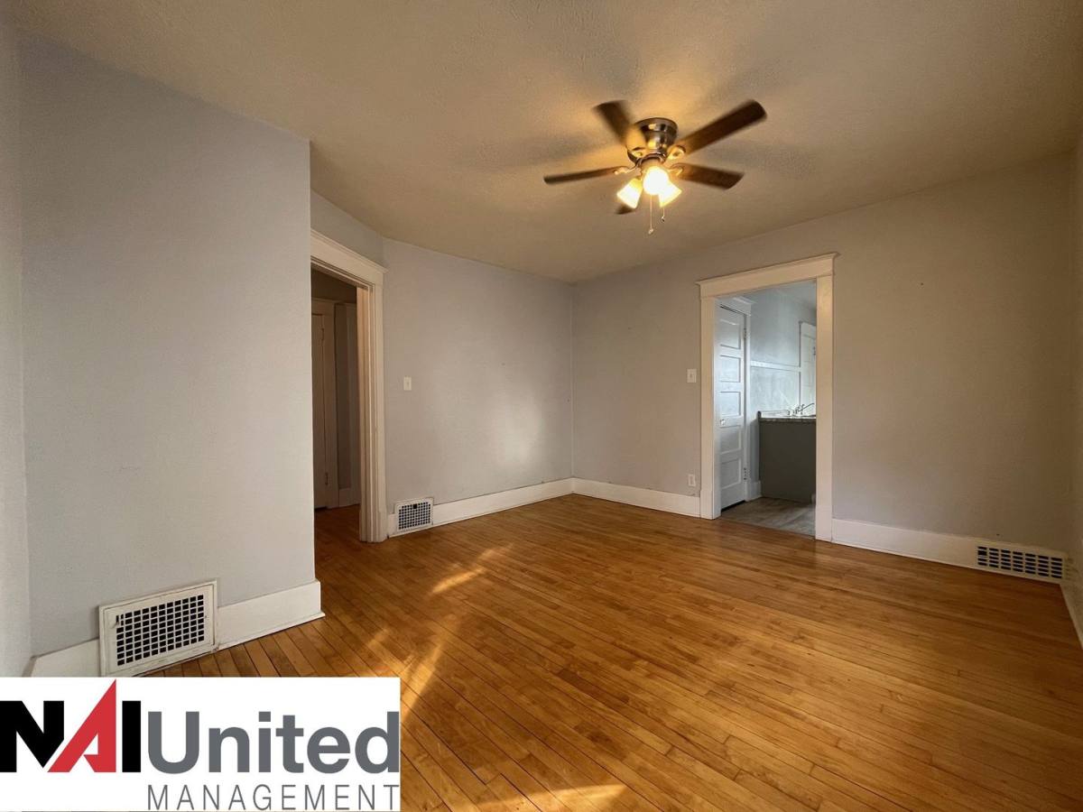 Apartment for rent at 2630 Douglas St, Sioux City, IA 51104