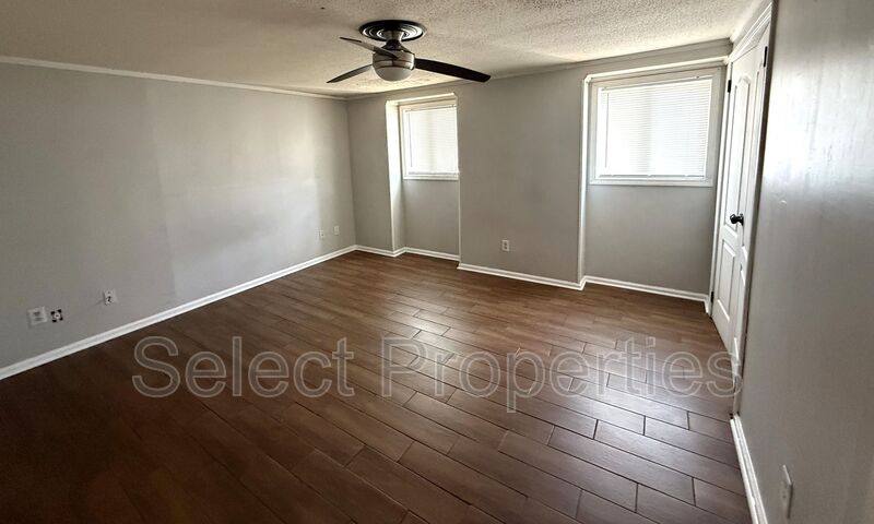Apartment for rent at 2213 Spence Circle #2, Jonesboro, AR 72401
