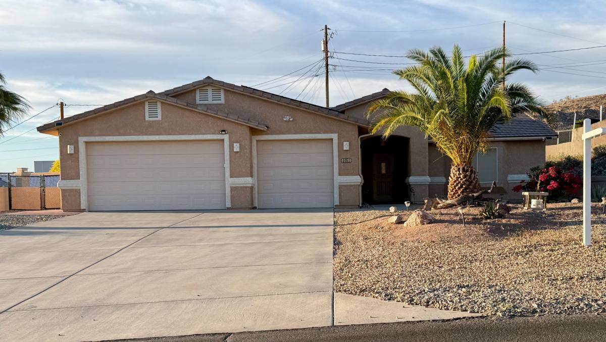 House for rent at 4051 Arizona Blvd, Lake Havasu City, AZ 86406