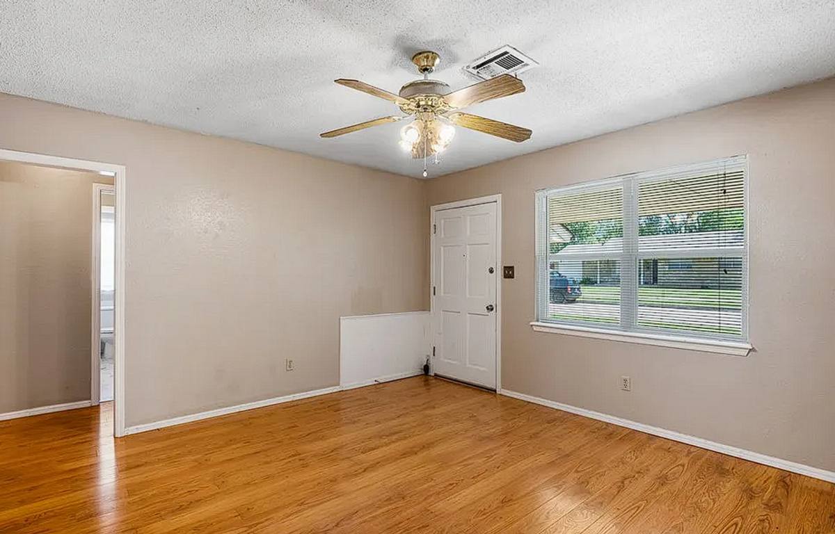 House for rent at 128 Mount Vernon Dr, Norman, OK 73071