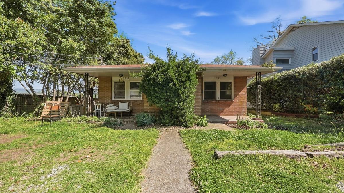 House for rent at 955 E 5th St, Chattanooga, TN 37403