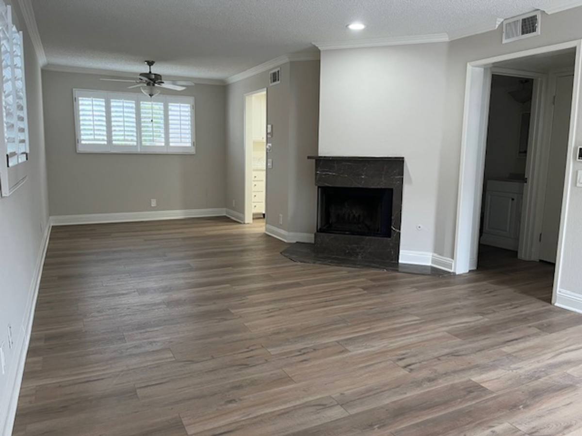 Townhouse for rent at 10216-34 Eton Ave, Chatsworth, CA 91311
