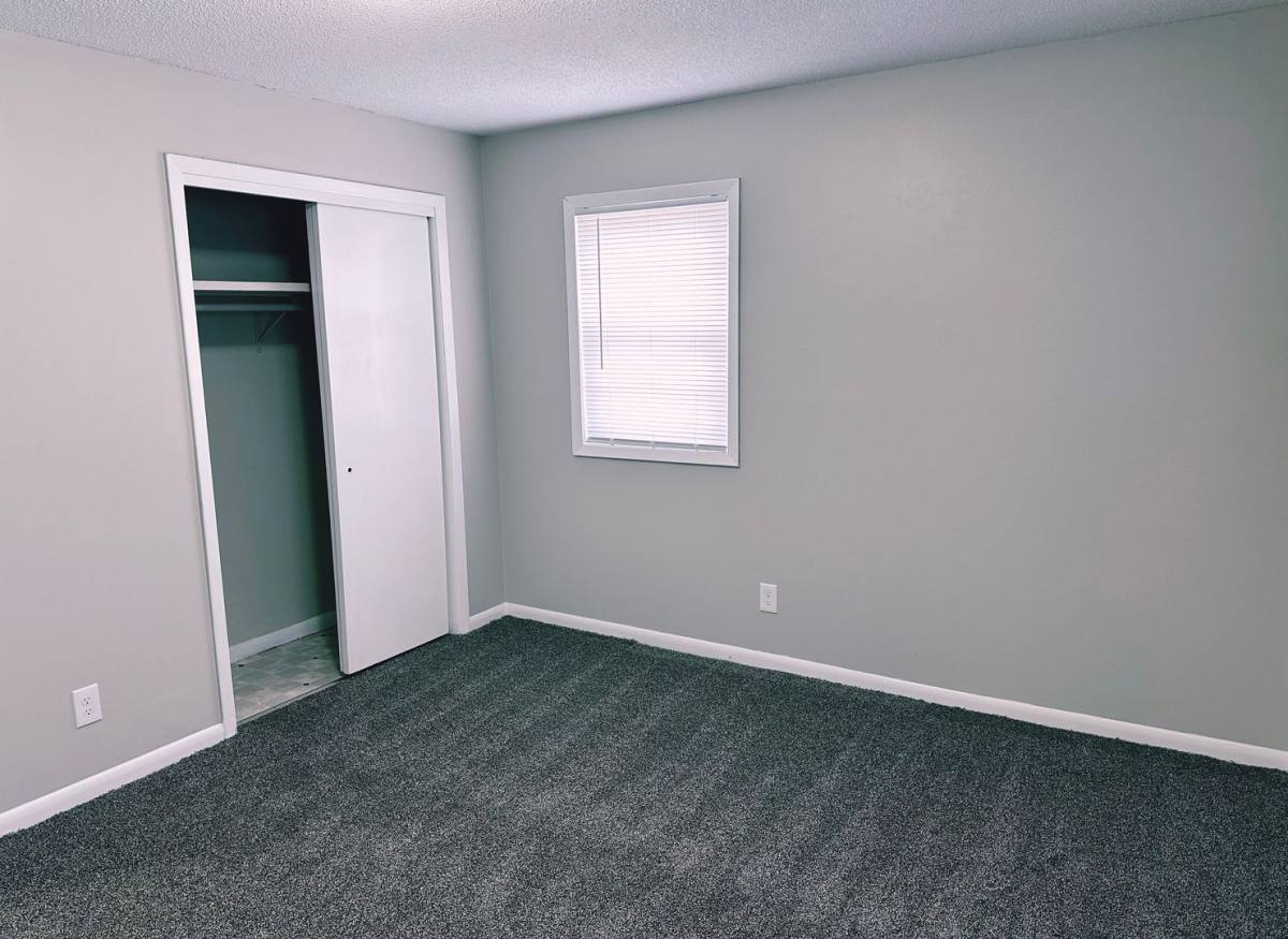 Apartment for rent at 1010 - 1033 Eisenhower Circle, Junction City, KS 66441