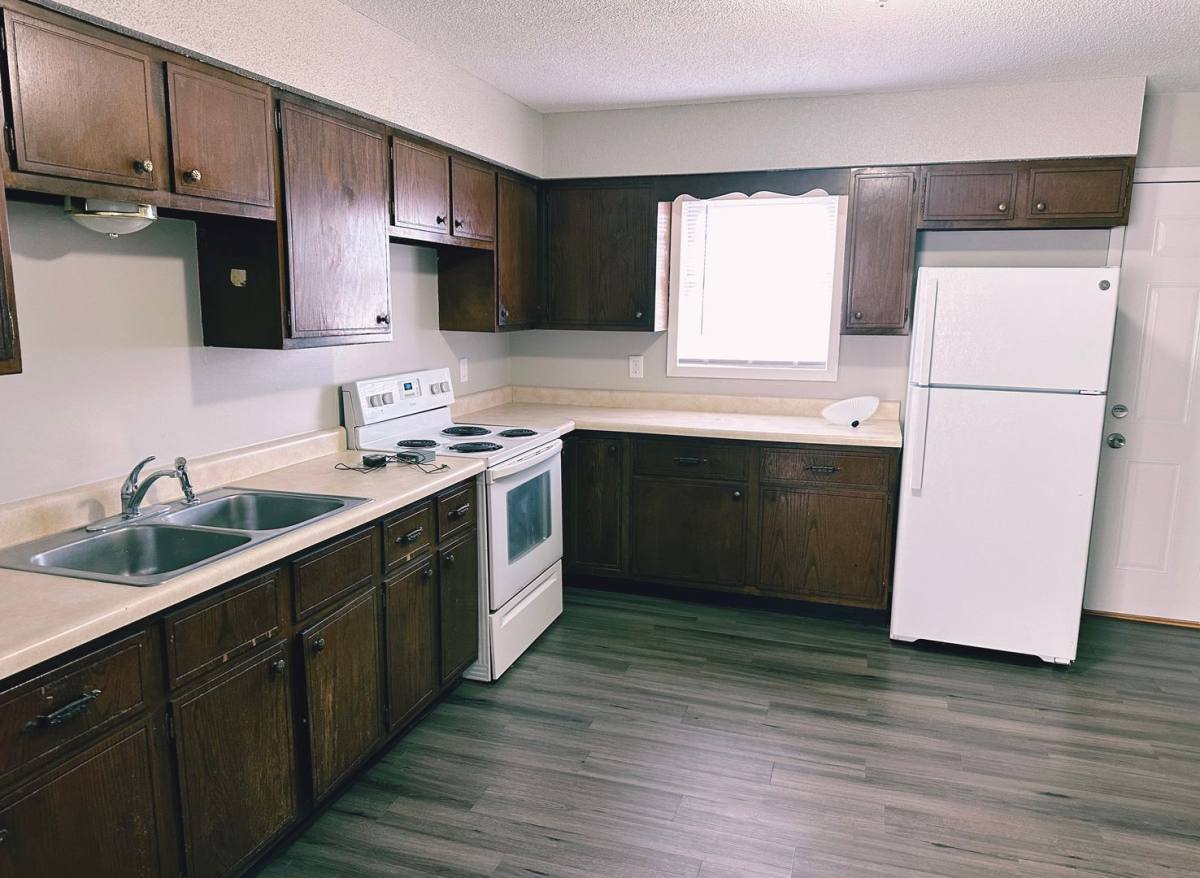 Apartment for rent at 1010 - 1033 Eisenhower Circle, Junction City, KS 66441