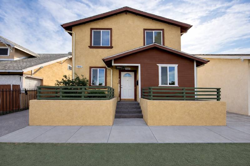 Apartment for rent at 1440 E 42nd St, Los Angeles, CA 90011