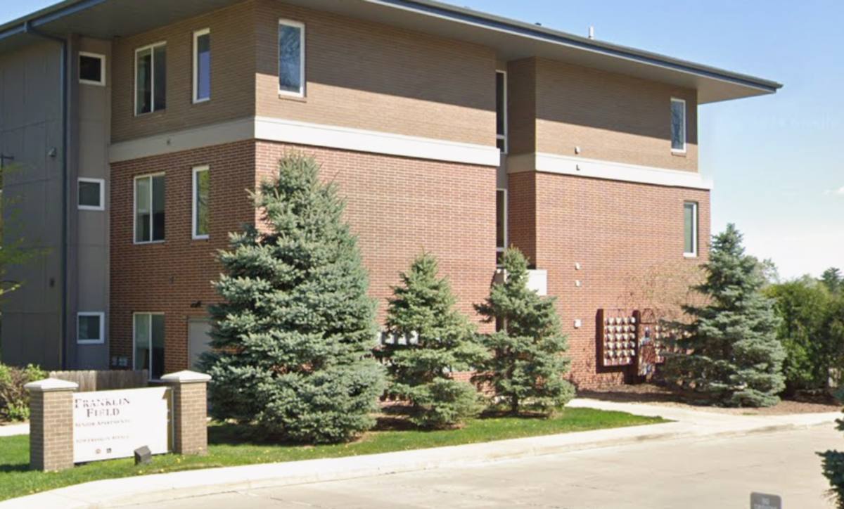 Apartment for rent at 5250 Franklin Ave, Des Moines, IA 50310