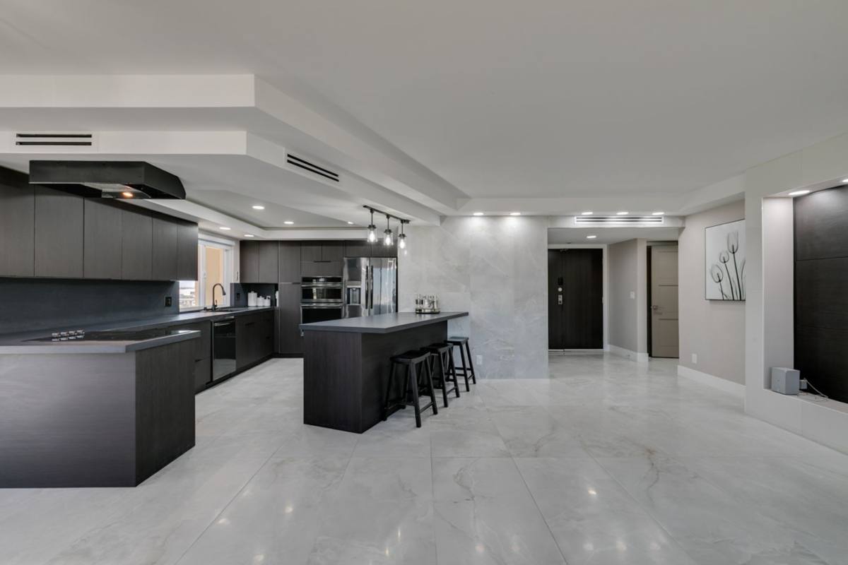 Condo for rent at 205 E Harmon Ave, Las Vegas, NV 89169