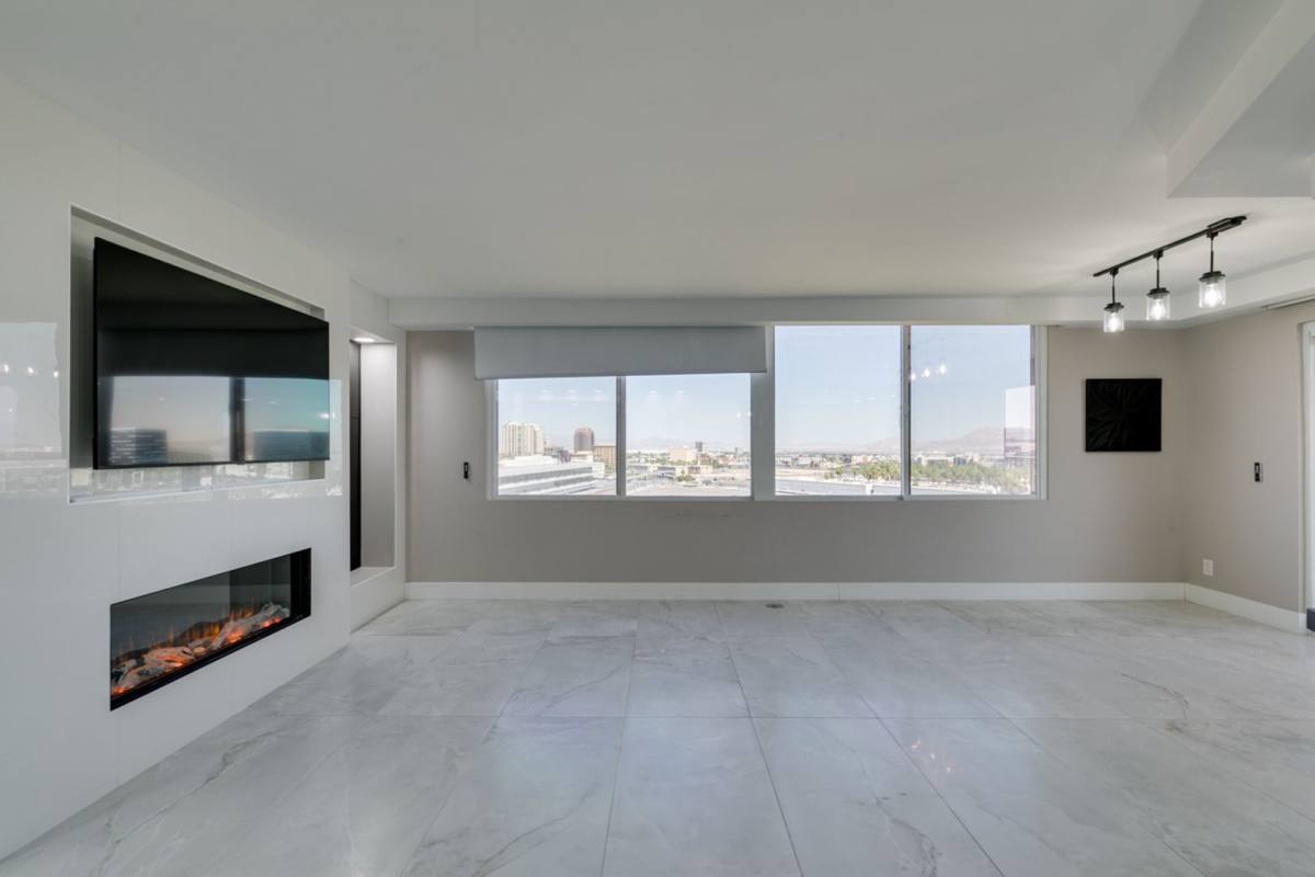Condo for rent at 205 E Harmon Ave, Las Vegas, NV 89169