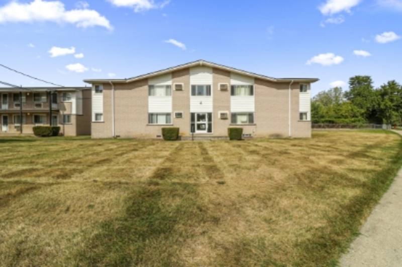 Apartment for rent at 610 Harrison Blvd #43, Lincoln Park, MI 48146
