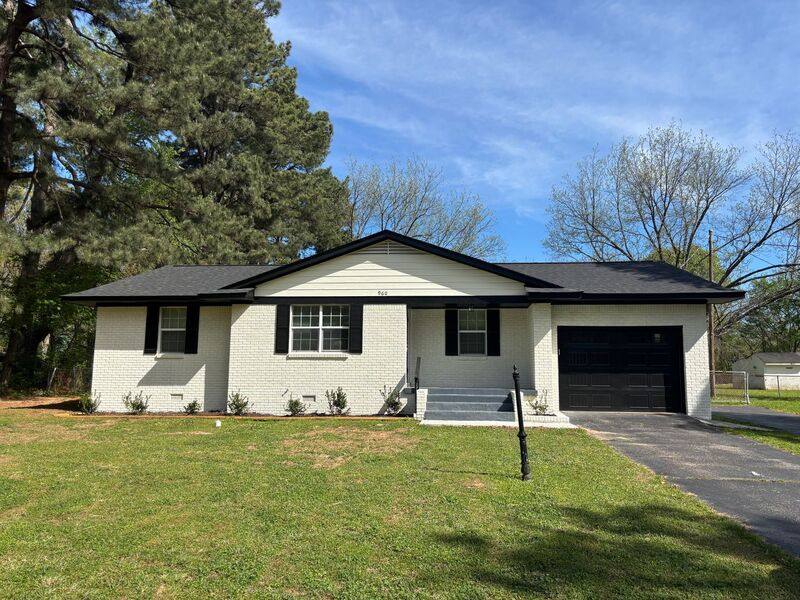 House for rent at 4960 Sherry Dr, Horn Lake, MS 38637