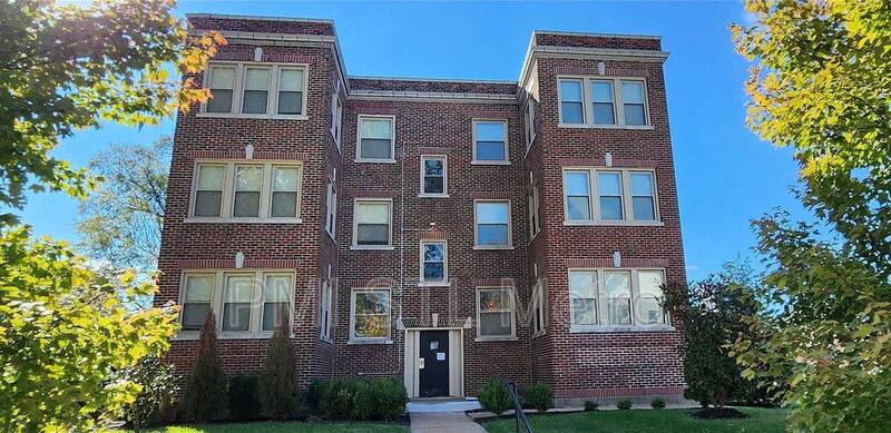 Apartment for rent at 5572 Clemens Ave #1W, Saint Louis, MO 63112