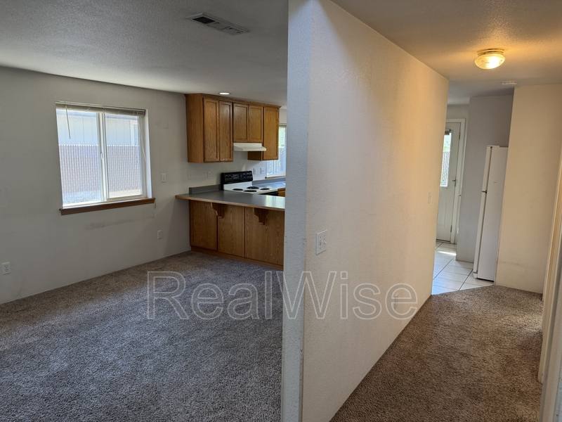 Apartment for rent at 210 3rd St #B, Rogue River, OR 97537