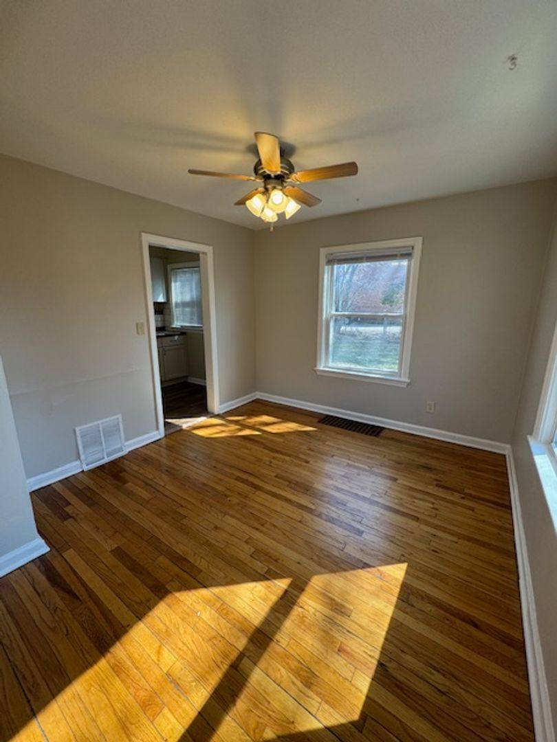 Townhouse for rent at 2215 2217 Hecker Ave, Rockford, IL 61103