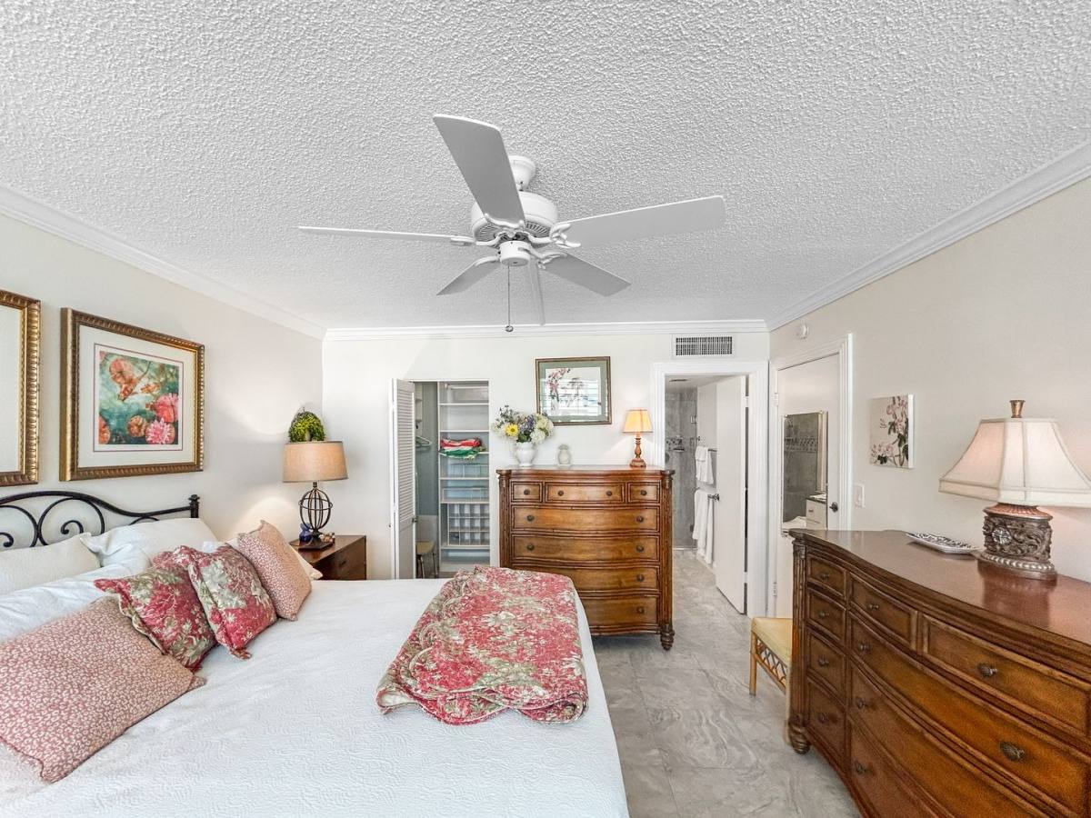 Condo for rent at 17580 Gulf Blvd, Saint Petersburg, FL 33708