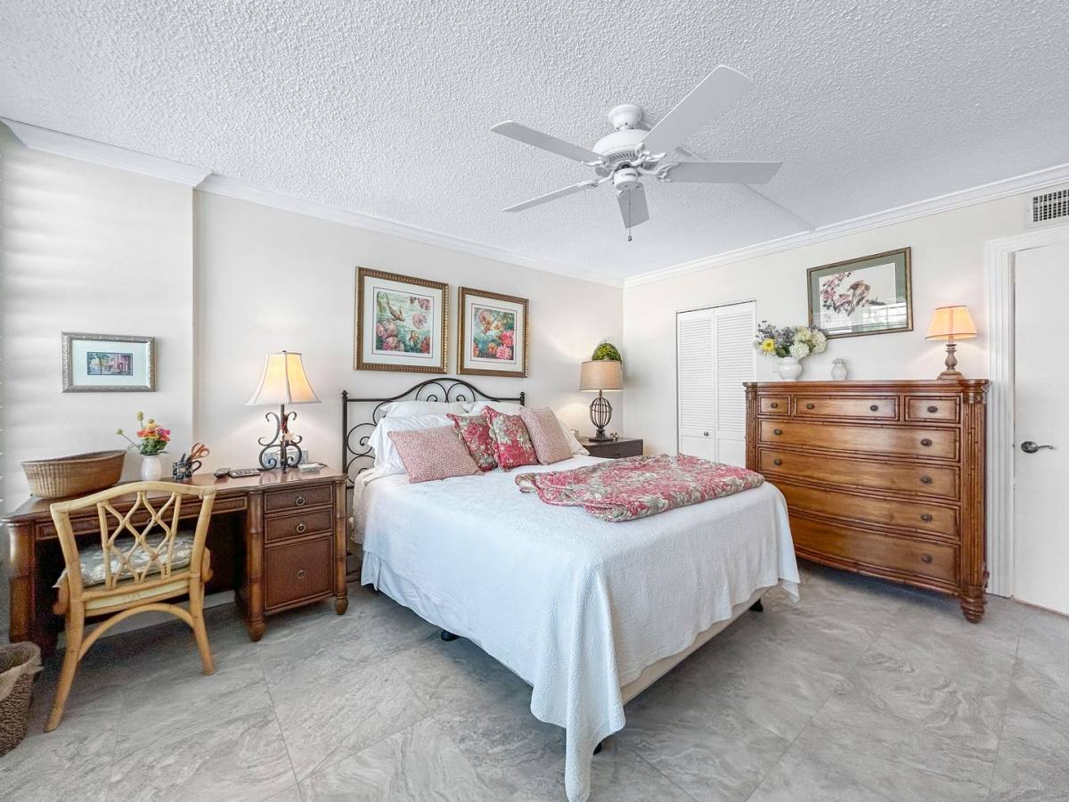 Condo for rent at 17580 Gulf Blvd, Saint Petersburg, FL 33708