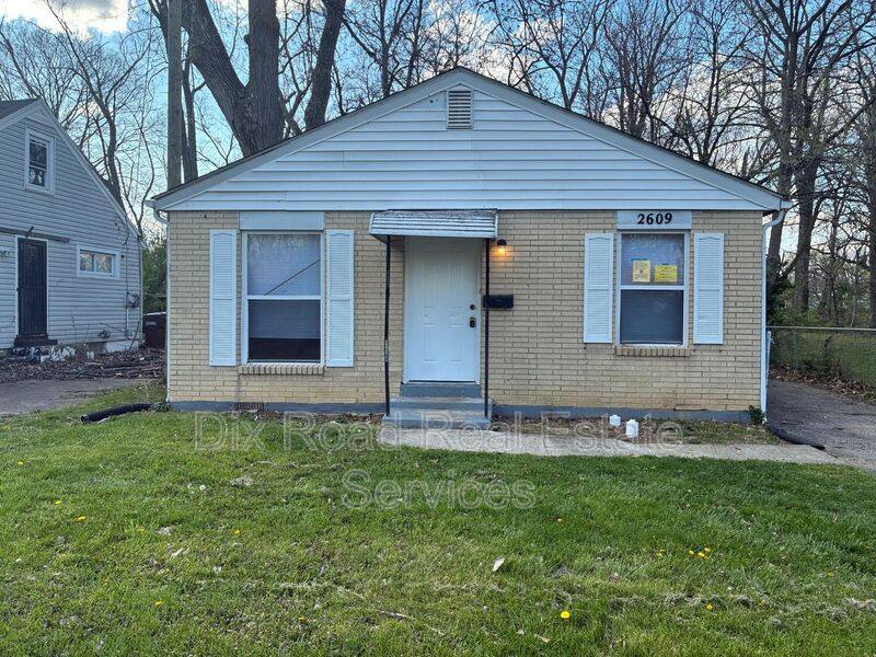 House for rent at 2609 Fairport Ave, Dayton, OH 45406