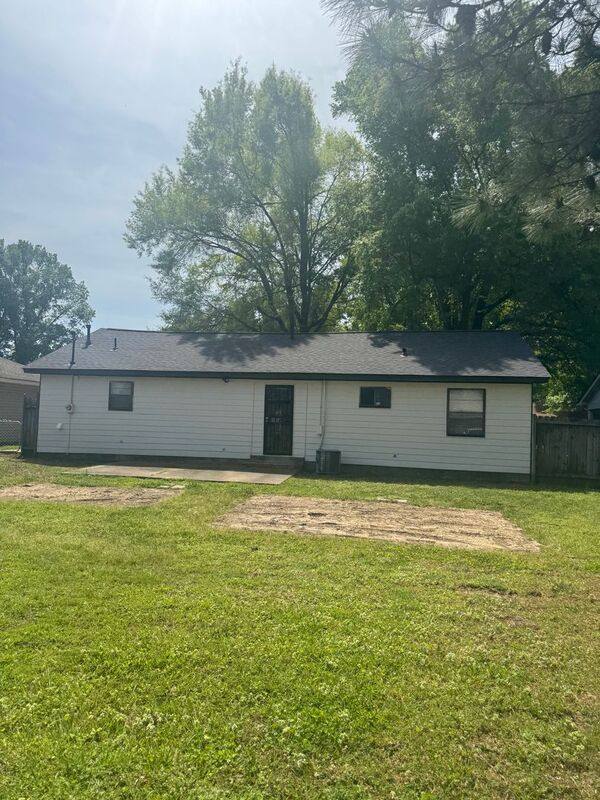 House for rent at 4168 Cochese Rd, Memphis, TN 38118