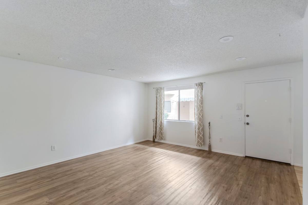 Apartment for rent at 17204 Chatsworth St, Granada Hills, CA 91344