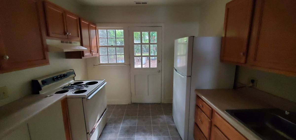 Apartment for rent at 1303 Whilden Place, Greensboro, NC 27408