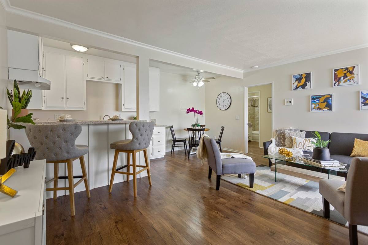 Apartment for rent at 7012 Main St, Westminster, CA 92683
