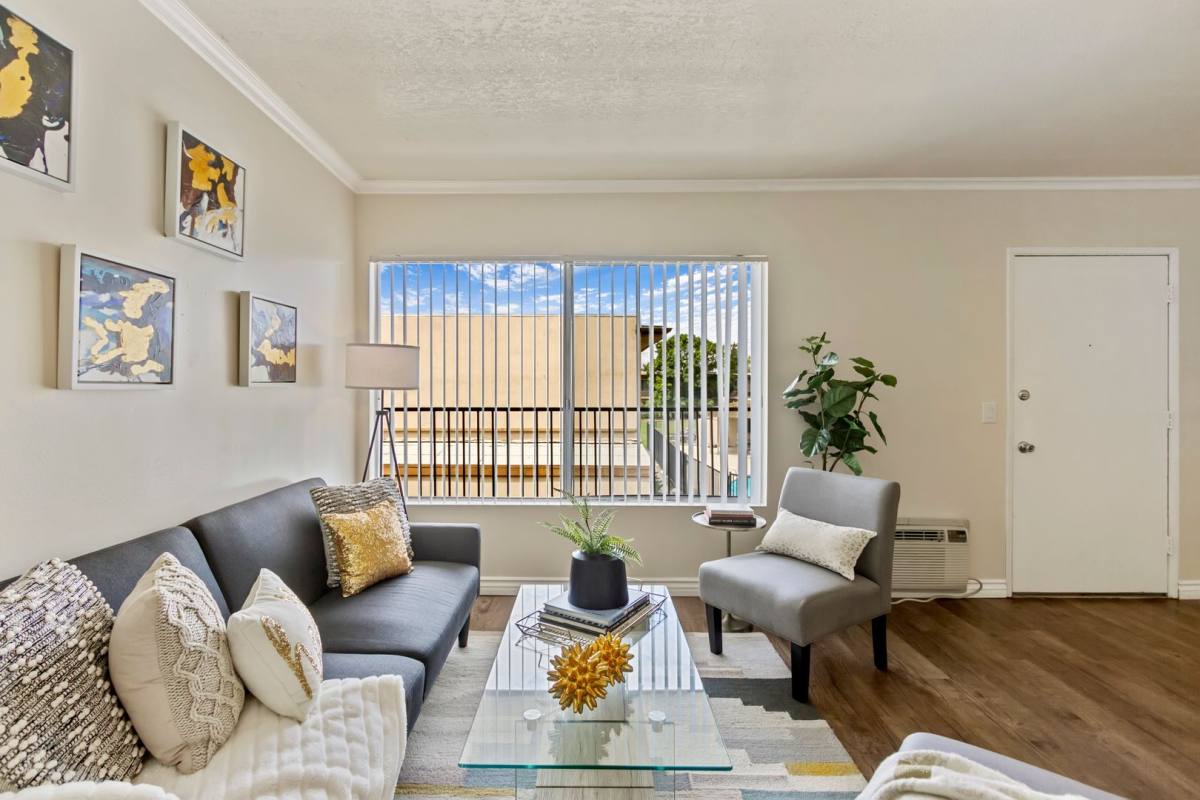 Apartment for rent at 7012 Main St, Westminster, CA 92683