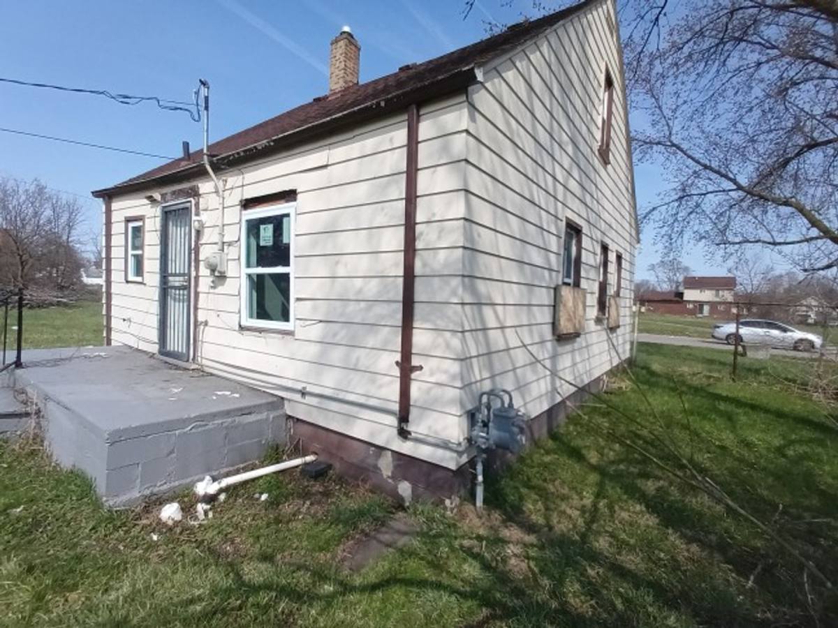 House for rent at 4080 Isabelle, Inkster, MI 48141