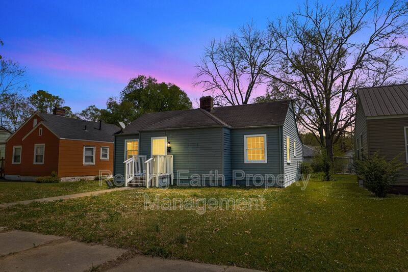 House for rent at 2617 Ave K, Birmingham, AL 35218