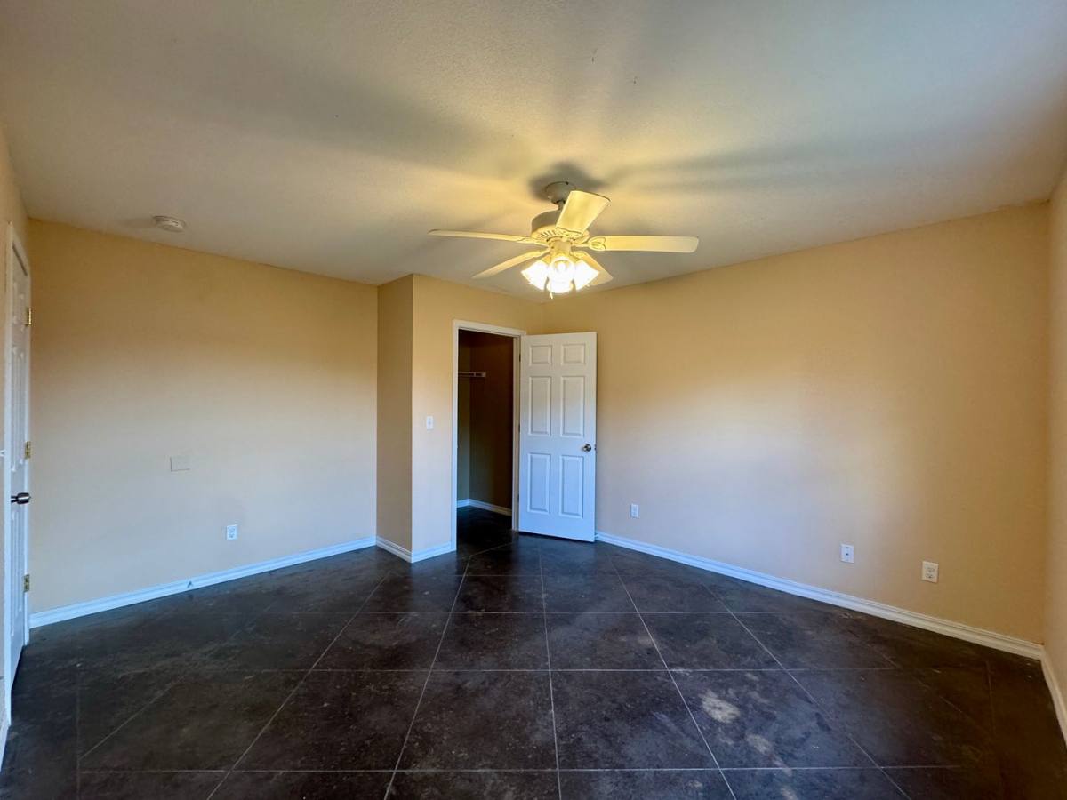 Townhouse for rent at 15 Sophie Jo Lane, Sulphur Rock, AR 72579