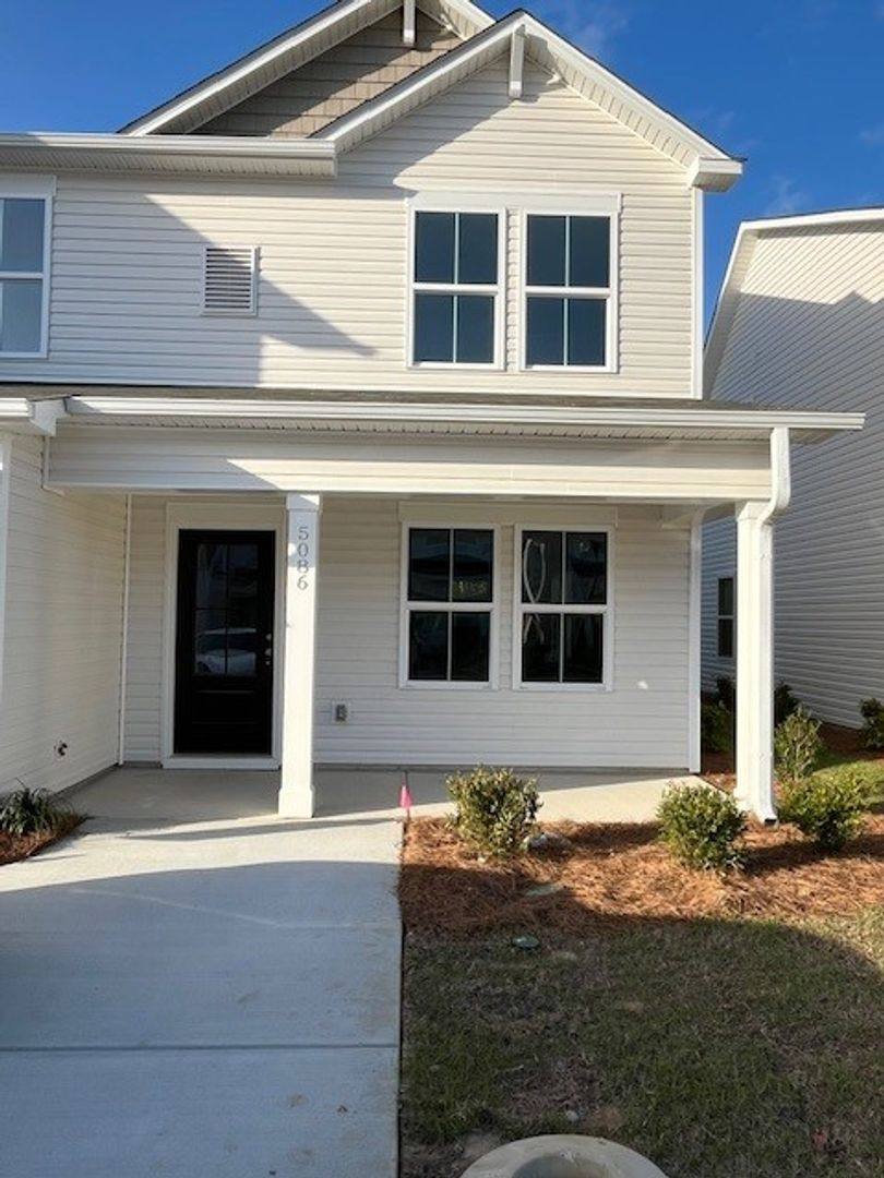 Townhouse for rent at 5086 Northstar Dr, Leland, NC 28451