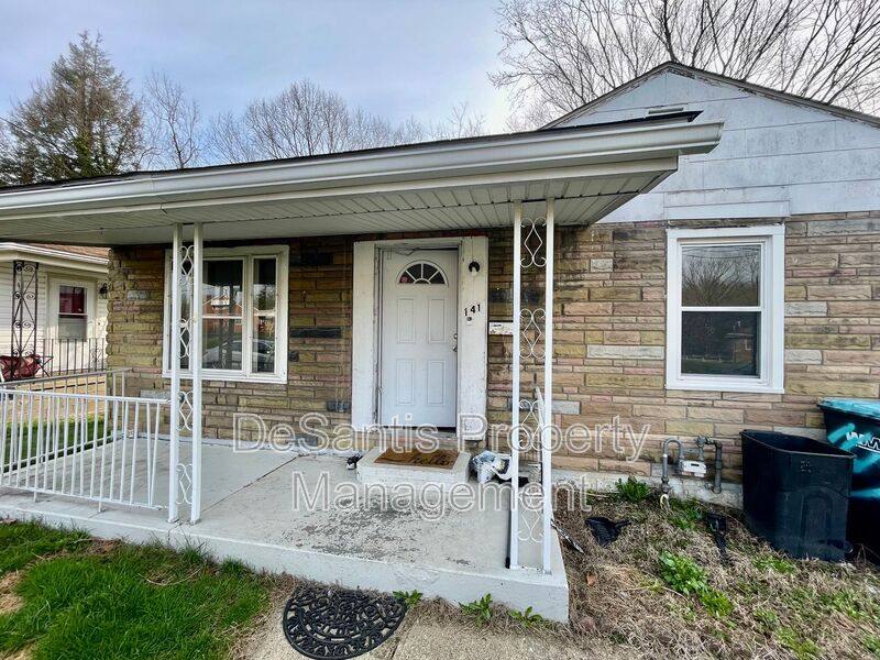 House for rent at 141 Carroll St, Aliquippa, PA 15001