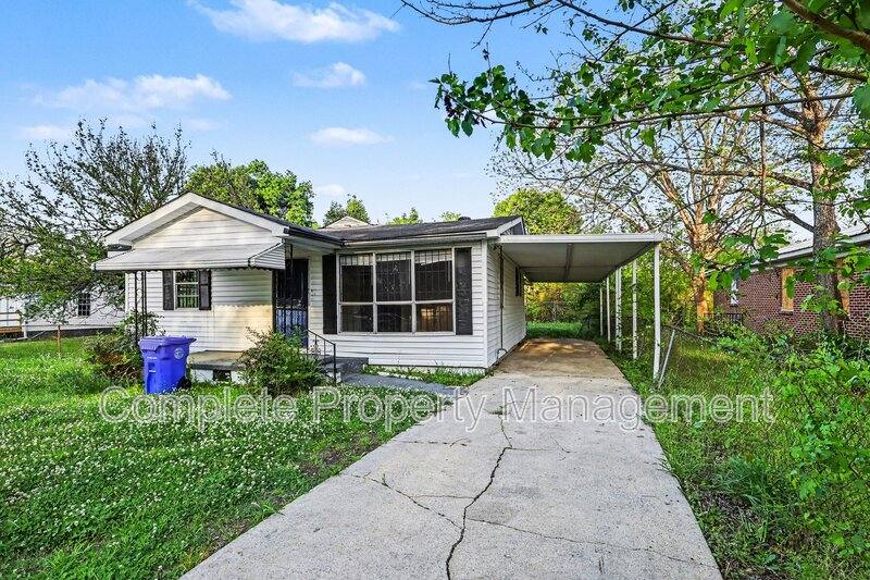 House for rent at 6025 Ivy St, Birmingham, AL 35228