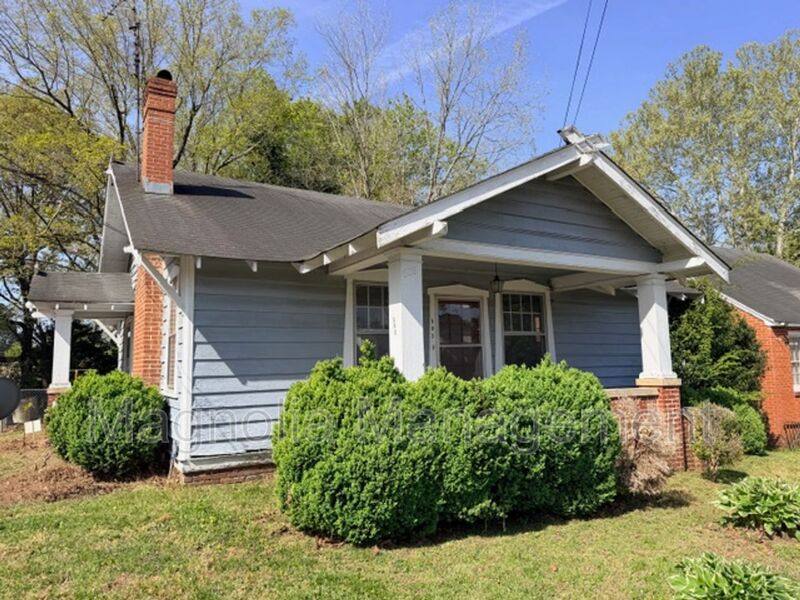 House for rent at 503 Young St, Henderson, NC 27536