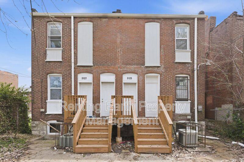 House for rent at 3127 Clay Ave Side B, Saint Louis, MO 63115