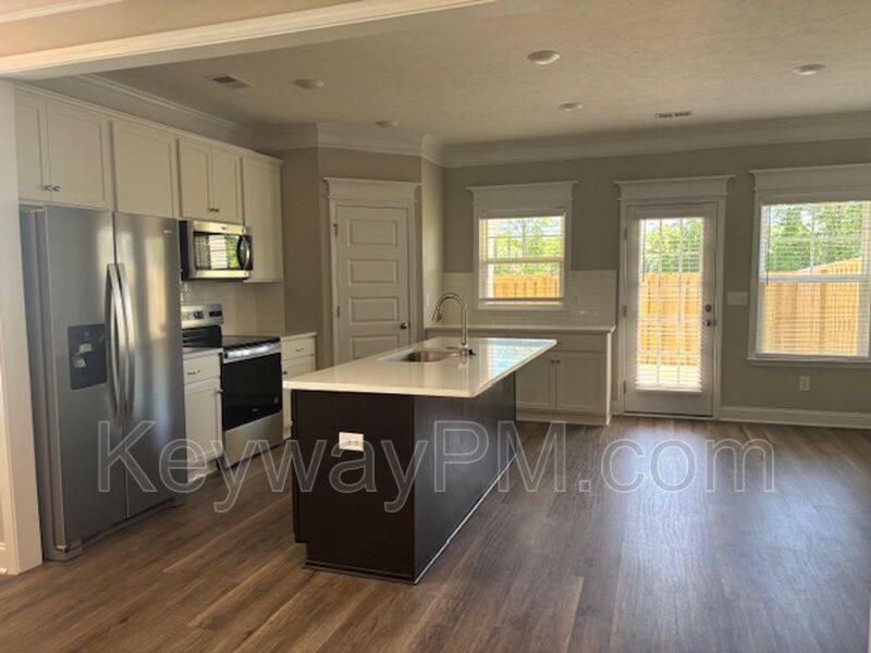 Townhouse for rent at 2044 Denmark Ave SE, Aiken, SC 29801