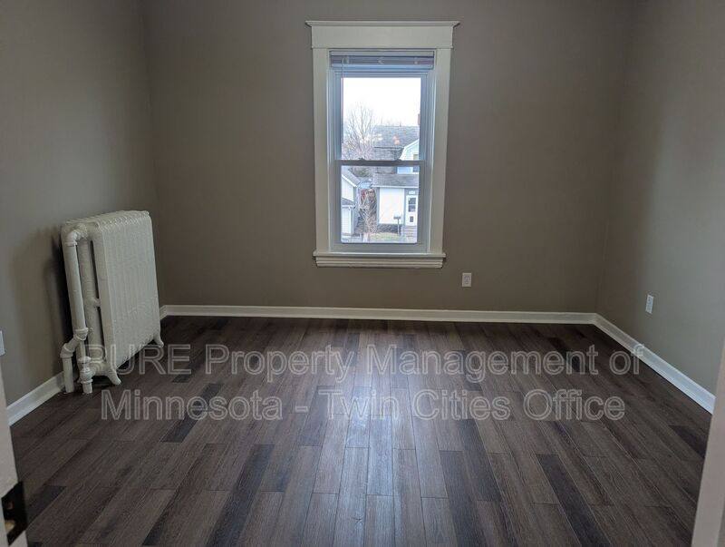 Apartment for rent at 605 Van Buren Ave #4, Saint Paul, MN 55103
