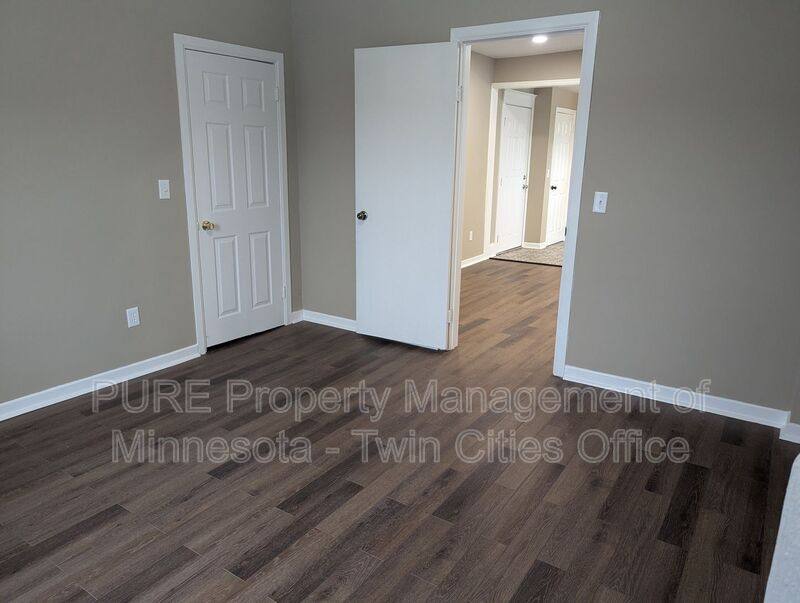 Apartment for rent at 605 Van Buren Ave #4, Saint Paul, MN 55103