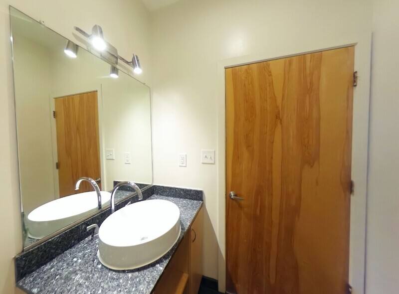 Apartment for rent at 1318 W Broad St #402, Richmond, VA 23220