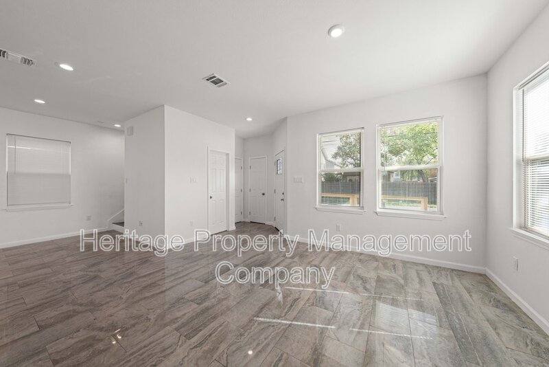 Apartment for rent at 323 Gabriel, San Antonio, TX 78202