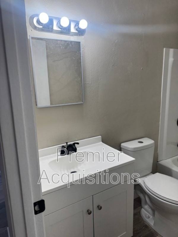 Apartment for rent at 1101 S 74th St #8, Belleville, IL 62223