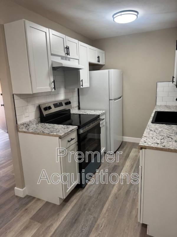 Apartment for rent at 1101 S 74th St #8, Belleville, IL 62223